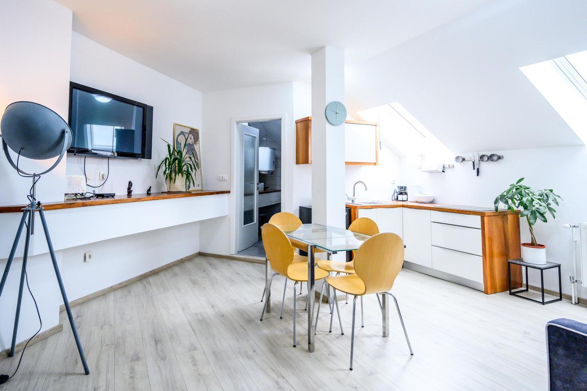 The City Loft Ljubljana Bagian luar foto